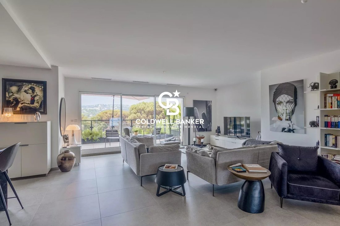 Haus in Nartelle-Noyer-Bellevue-bd des Sardinaux, Sainte-Maxime, Frankreich 4 - 18733329