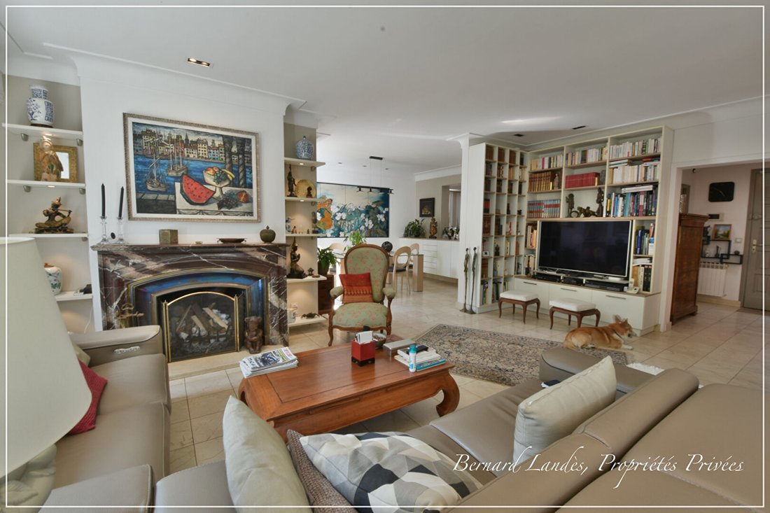 Villa in La Rochefoucauld-Aguilera, Biarritz, France 4 - 18734067