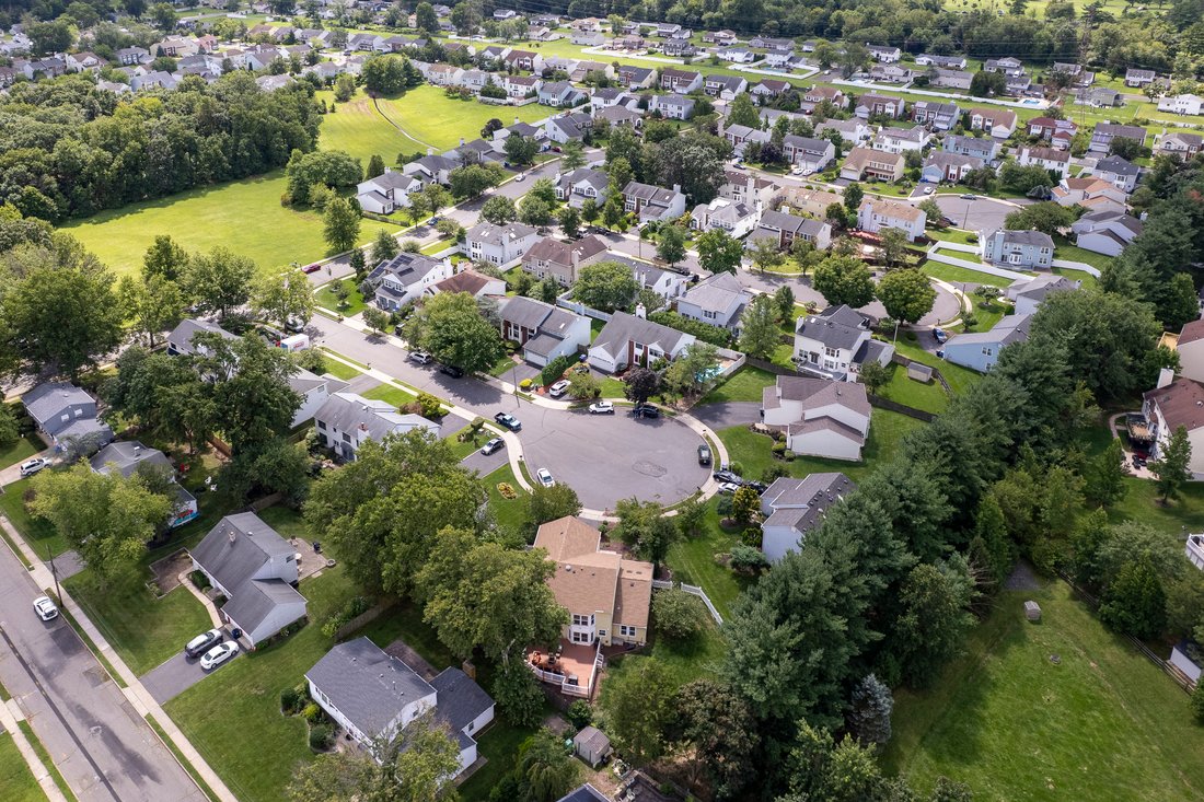 House in North Brunswick Township, New Jersey, United States 3 - 18734136