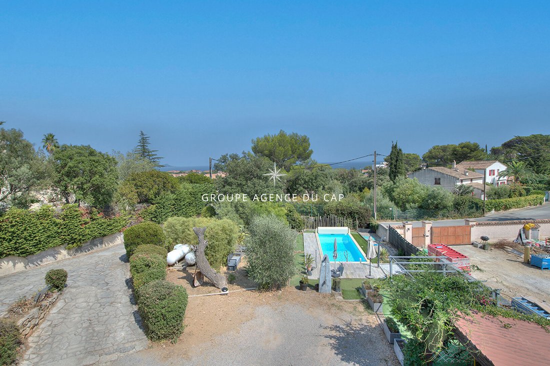 Villa à Fréjus, Provence-Alpes-Côte d'Azur, France 4 - 18734022
