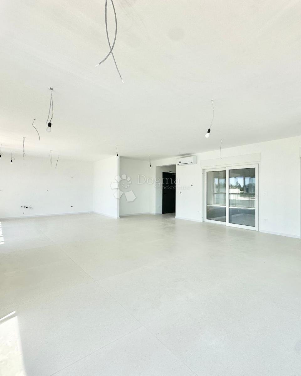 Appartamento a San Cassiano, Regione zaratina, Croazia 4 - 18737175