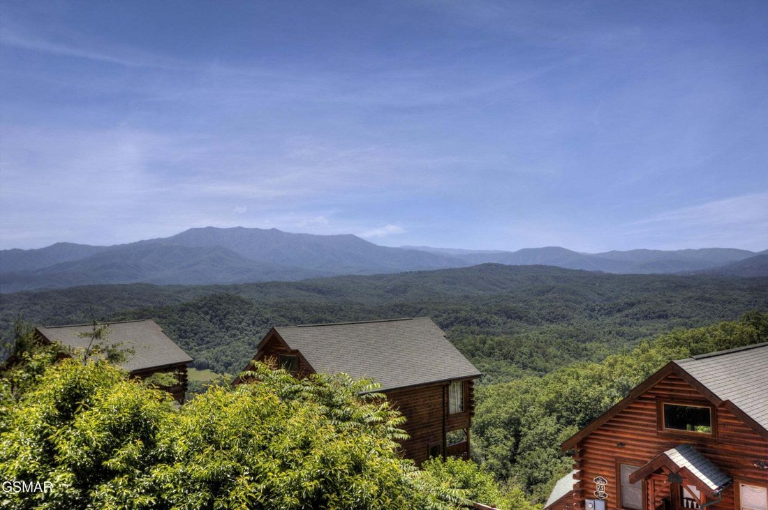 House in Sevierville, Tennessee, United States 3 - 18732143