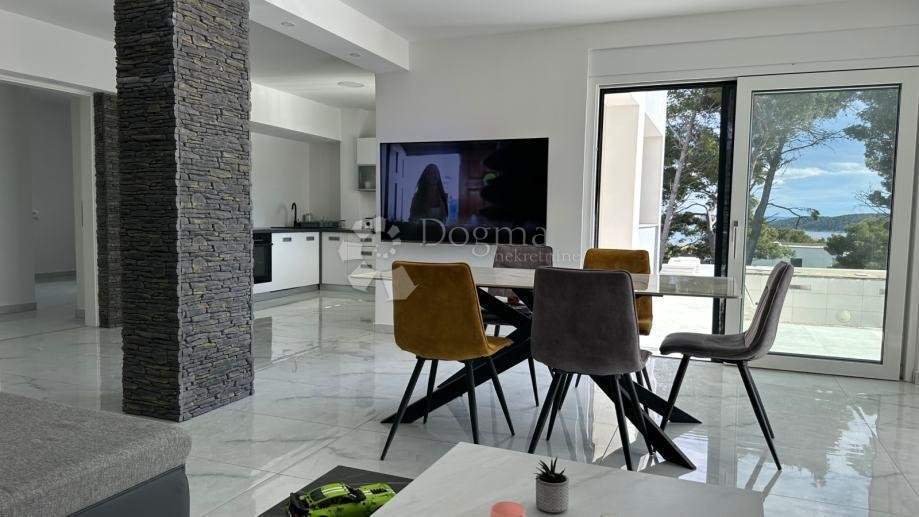 Appartamento a Banjol, Regione litoraneo-montana, Croazia 2 - 18736670