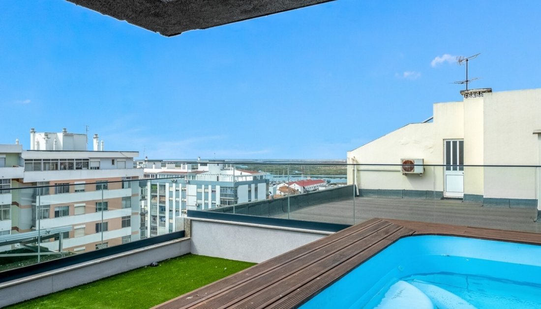 Appartamento a Faro (Se e Sao Pedro), Algarve, Portogallo 1 - 13994767