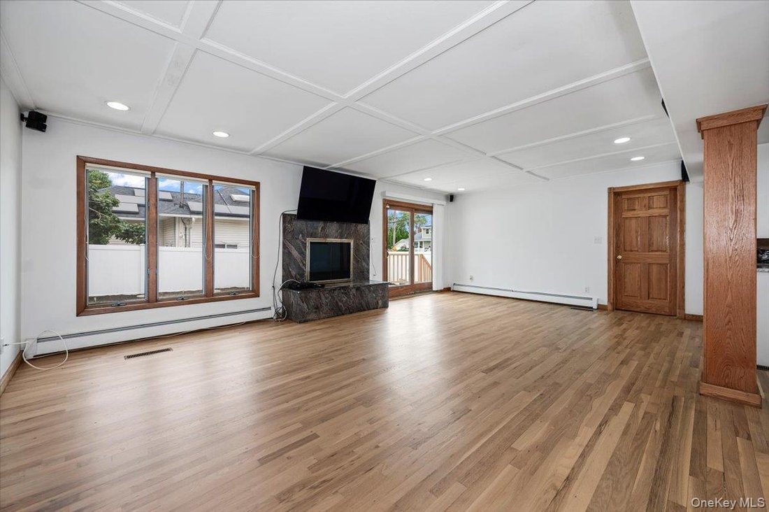 Casa en West Islip, Nueva York, Estados Unidos 5 - 18734658