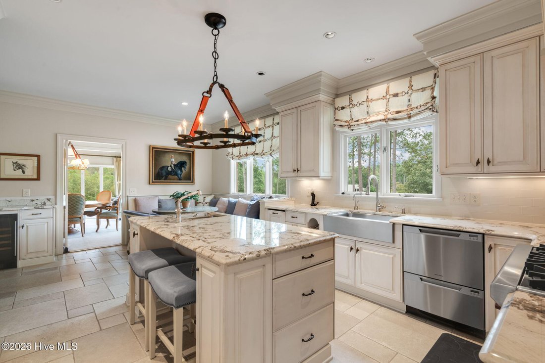 Casa en Southern Pines, Carolina del Norte, Estados Unidos 5 - 18732357