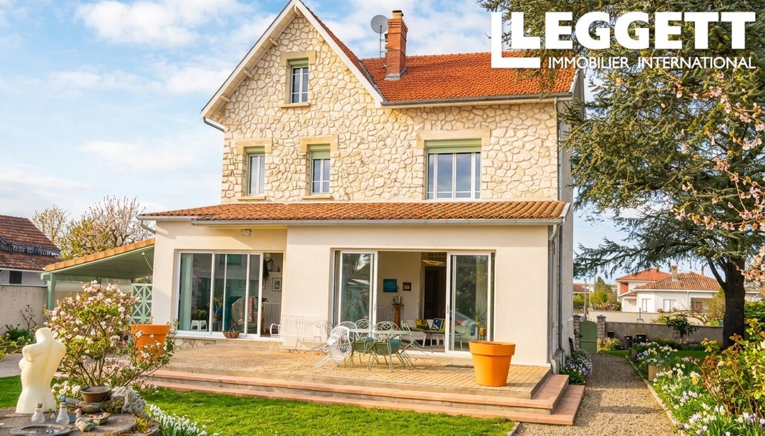 Casa a Marmande, Nuova Aquitania, Francia 1 - 17425942