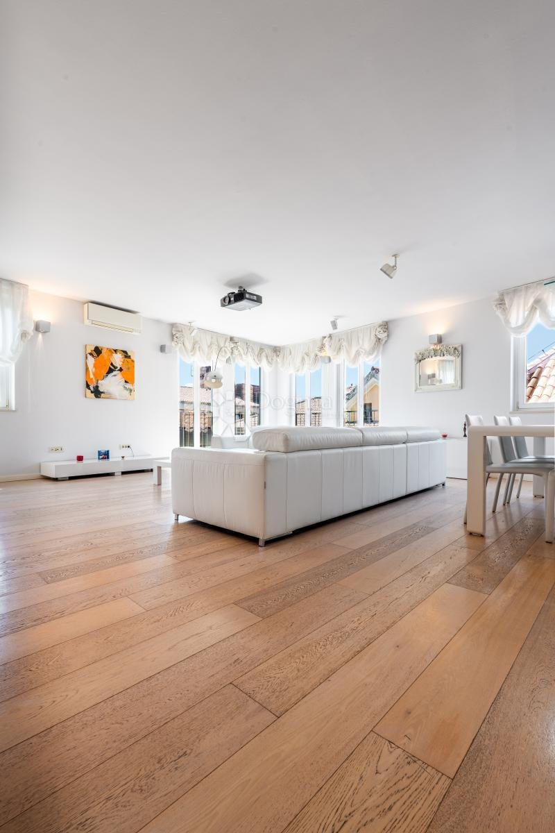 Appartement à Mjesni odbor Luka, Grad Rijeka, Primorje-Gorski Kotar 1 - 18736775