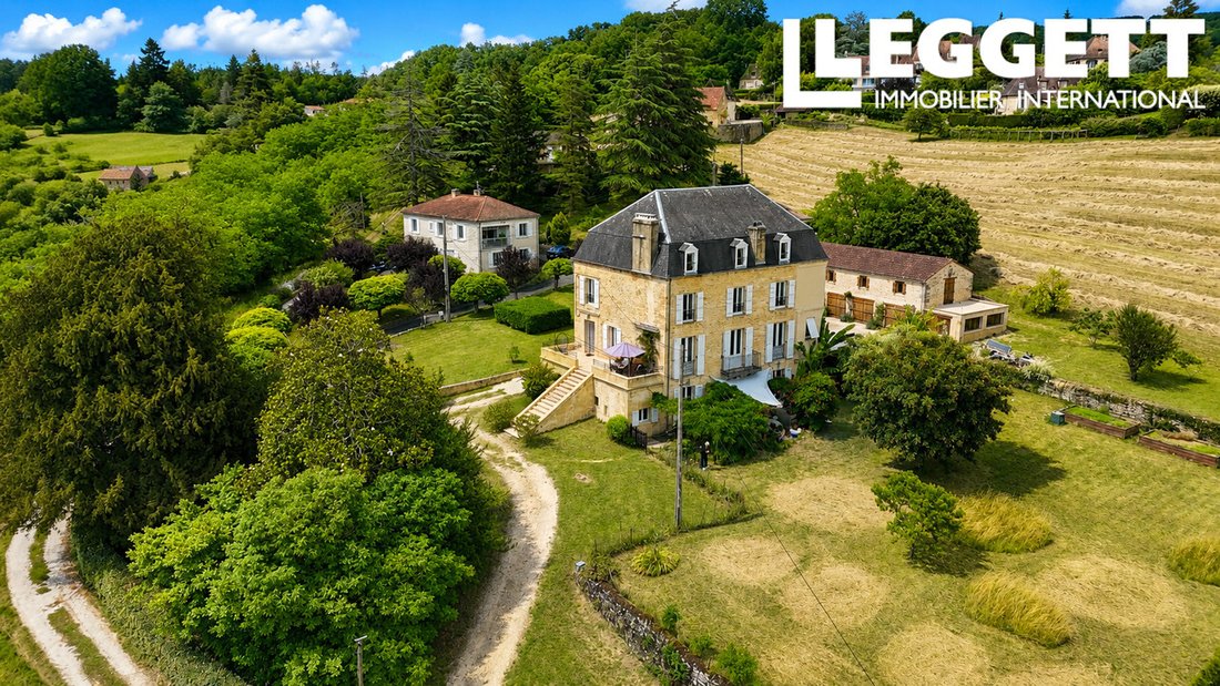 Villa a Sarlat-la-Canéda, Nuova Aquitania, Francia 1 - 18172768