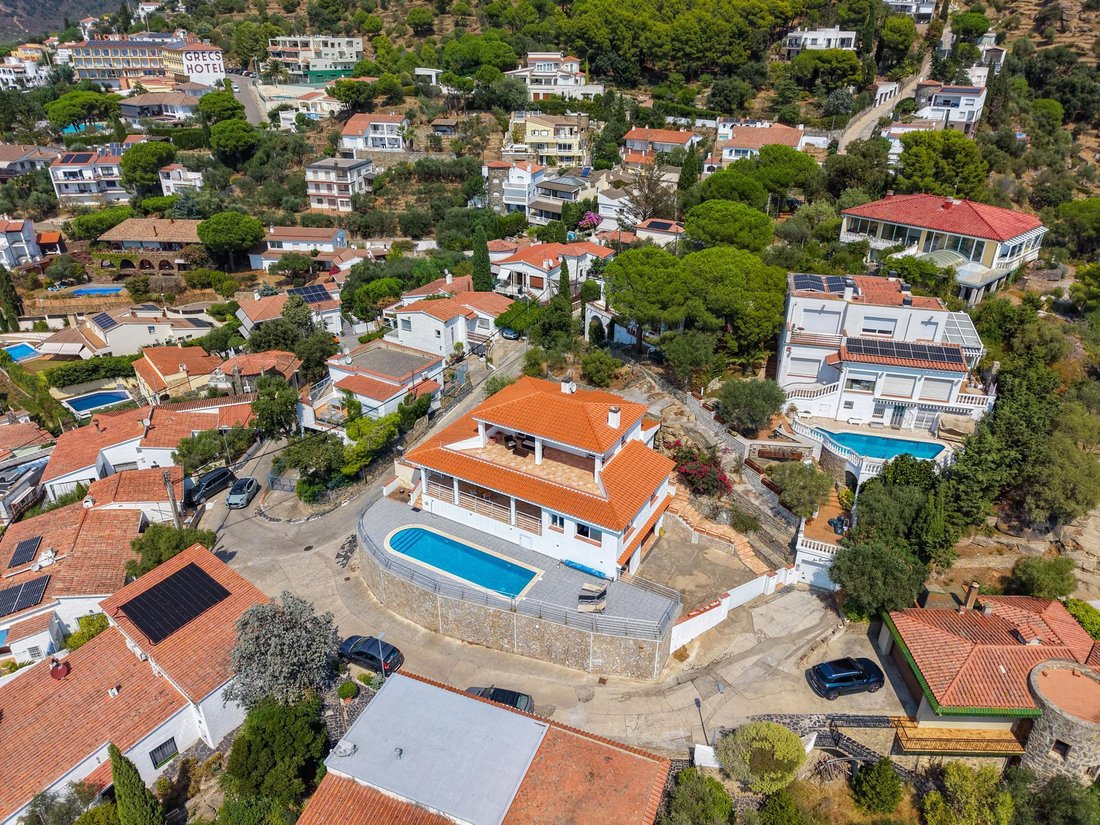 Villa en Rosas, Cataluña, España 4 - 18732468