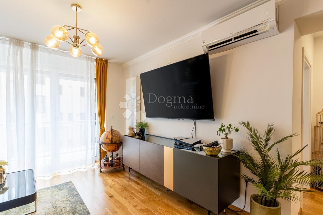 Apartamento en Mjesni odbor "Sveti Duh", Zagreb, Zagreb 2 - 18736644