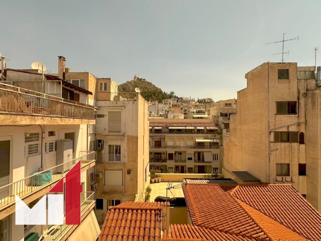 Apartment in Sunoikia Kolonakiou, 1st District of Athens, Athens 4 - 18732565