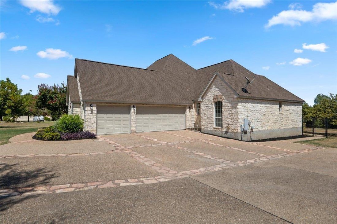 Haus in Liberty Hill, Texas, Vereinigte Staaten 3 - 18735711