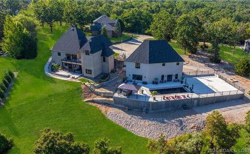 House in Osage Beach, Missouri, United States 1