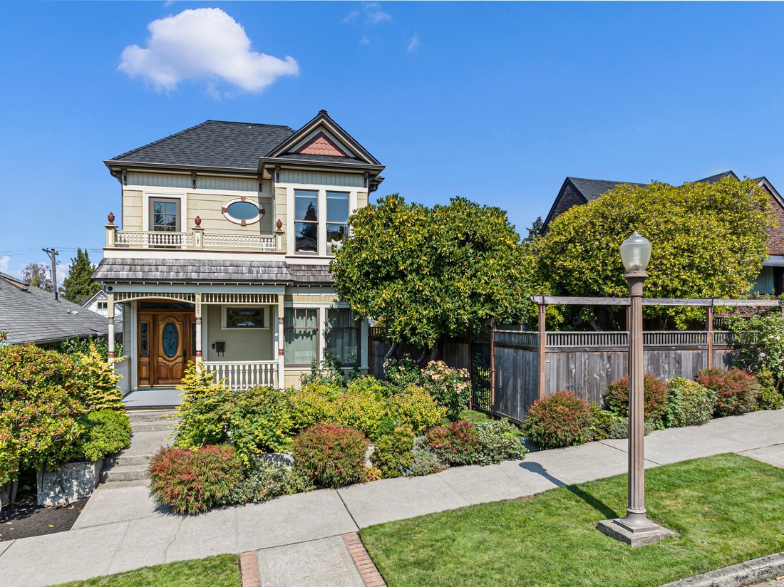 House in Tacoma, Washington, United States 1 - 18734137