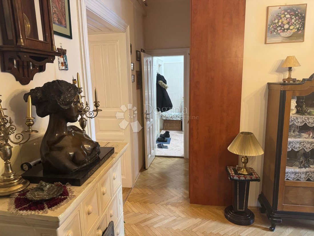 Wohnung in Mimara, Zagreb, Gespanschaft Zagreb 5 - 18737217