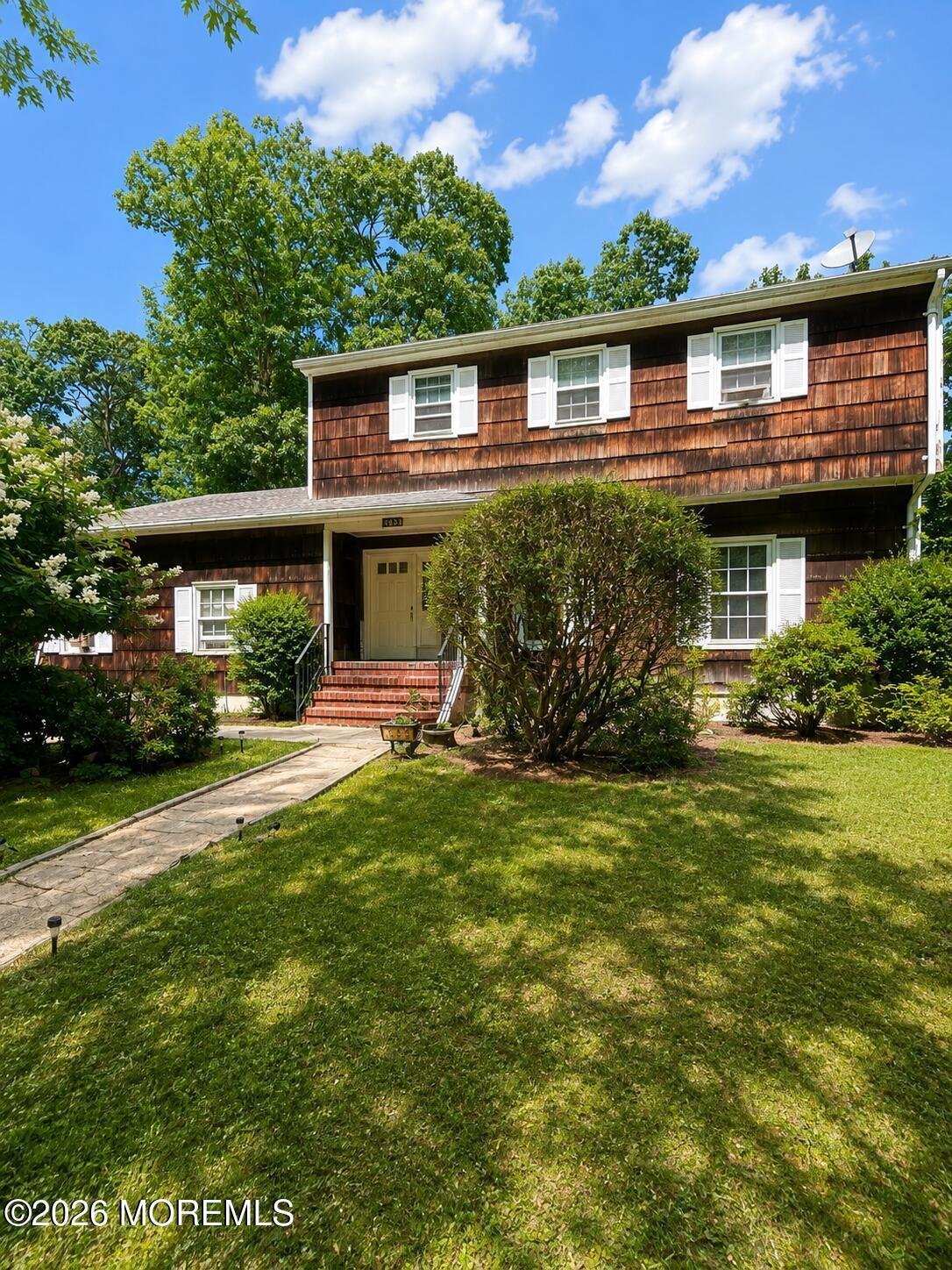Casa a Oakhurst, New Jersey, Stati Uniti 1 - 18735884