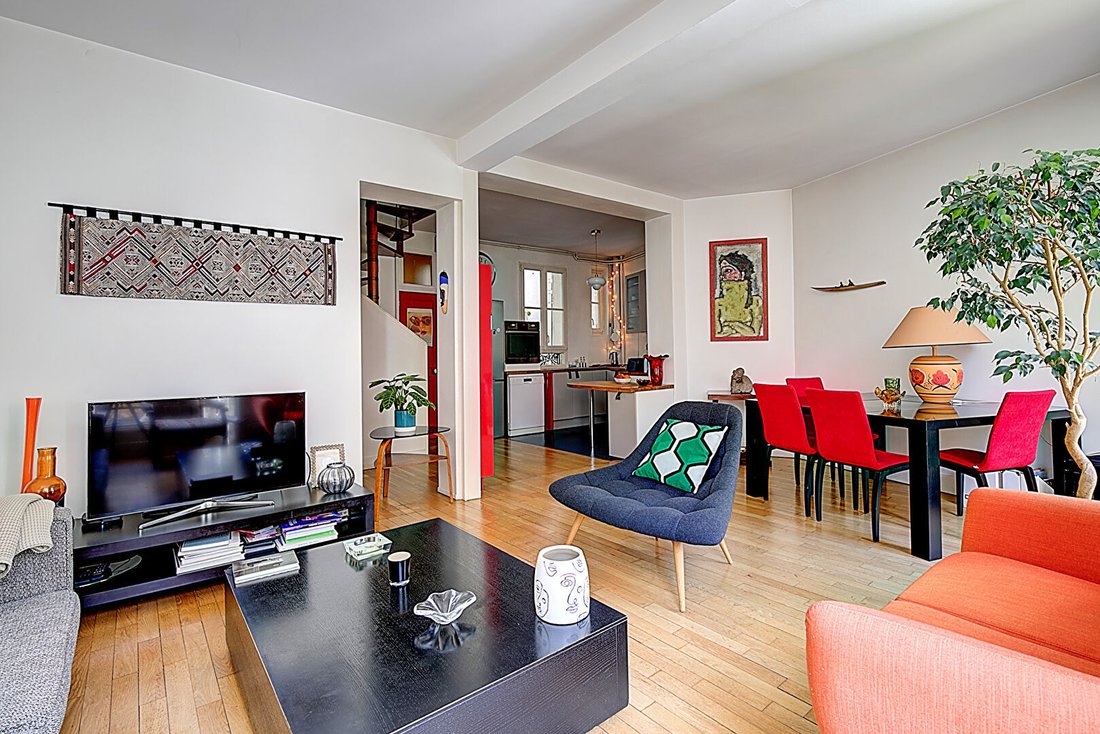 Apartment in Moskowa-Porte Montmartre-Porte de Clignancourt, Paris 18e Arrondissement, Paris 1 - 18737485