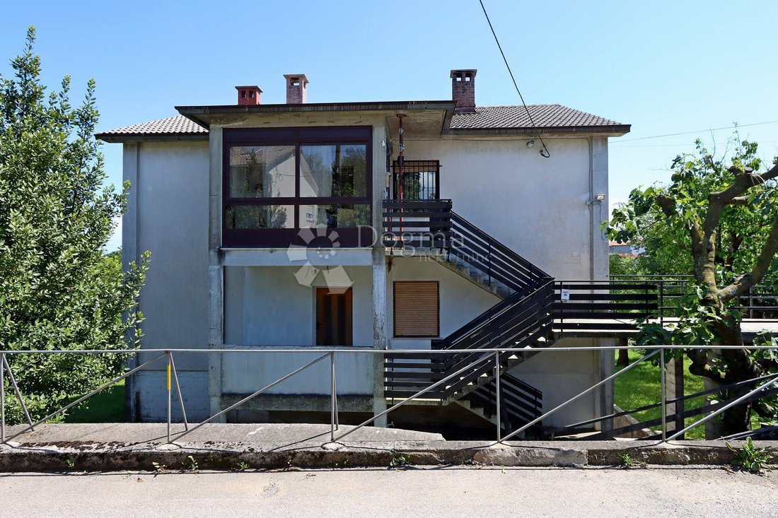 Casa en Mjesni odbor Spincici, Grad Kastav, Primorje-Gorski 5 - 18737204
