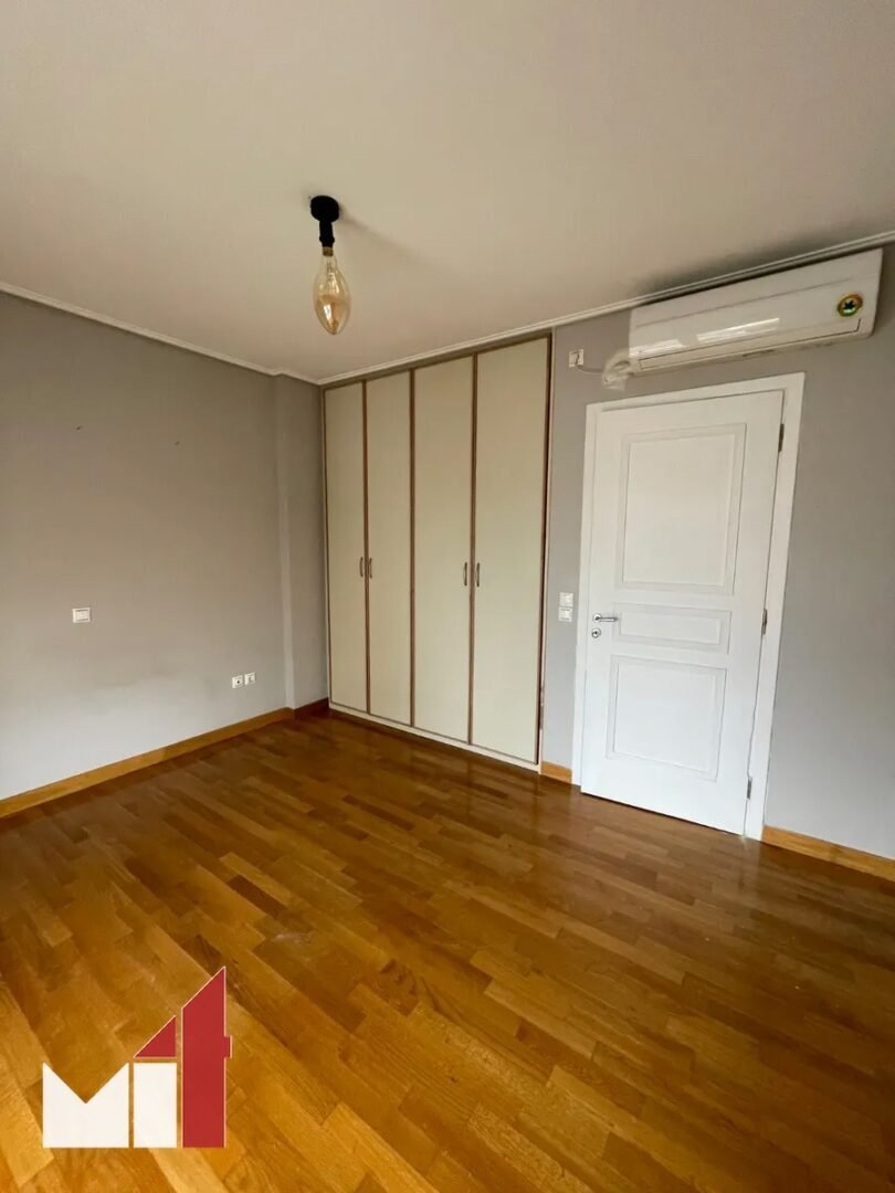 Apartment in Sunoikia Kolonakiou, 1st District of Athens, Athens 3 - 18732624
