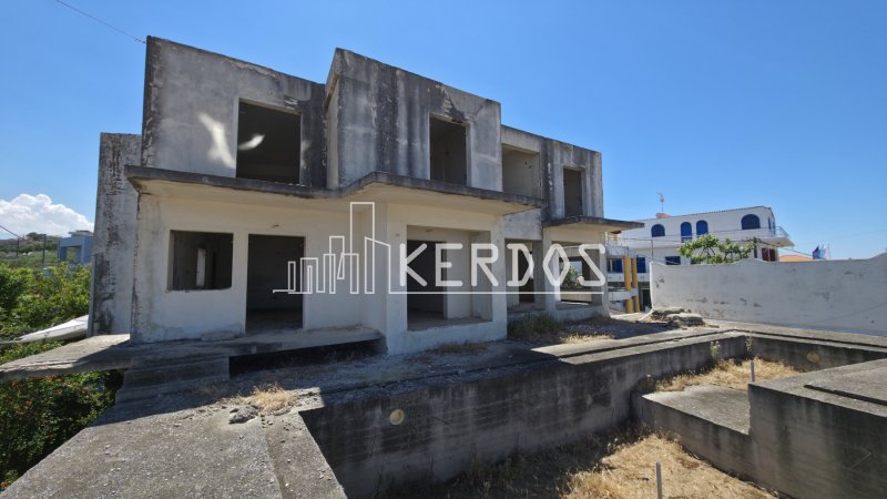 Land in Crete, Greece 2 - 18732000
