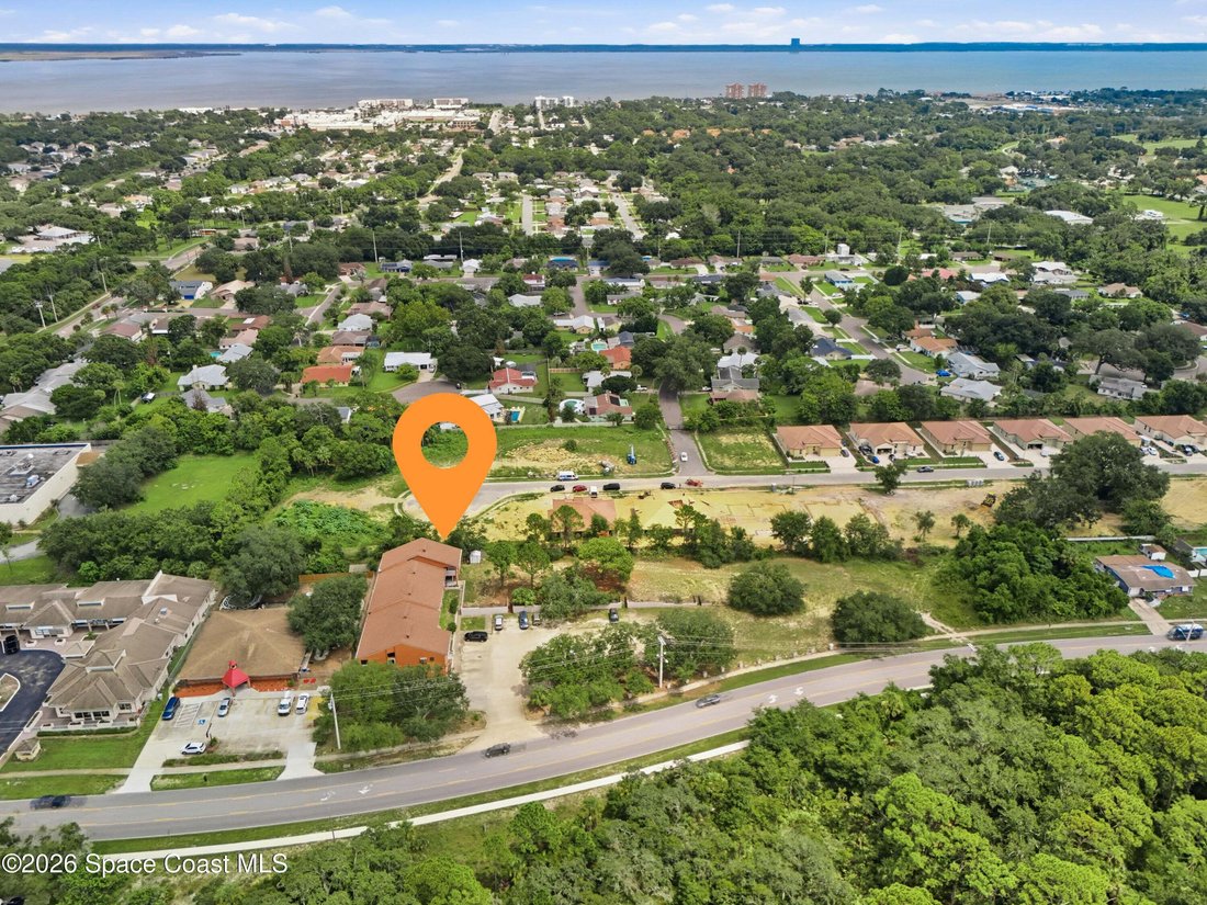 Titusville, Florida, United States 5 - 16682942