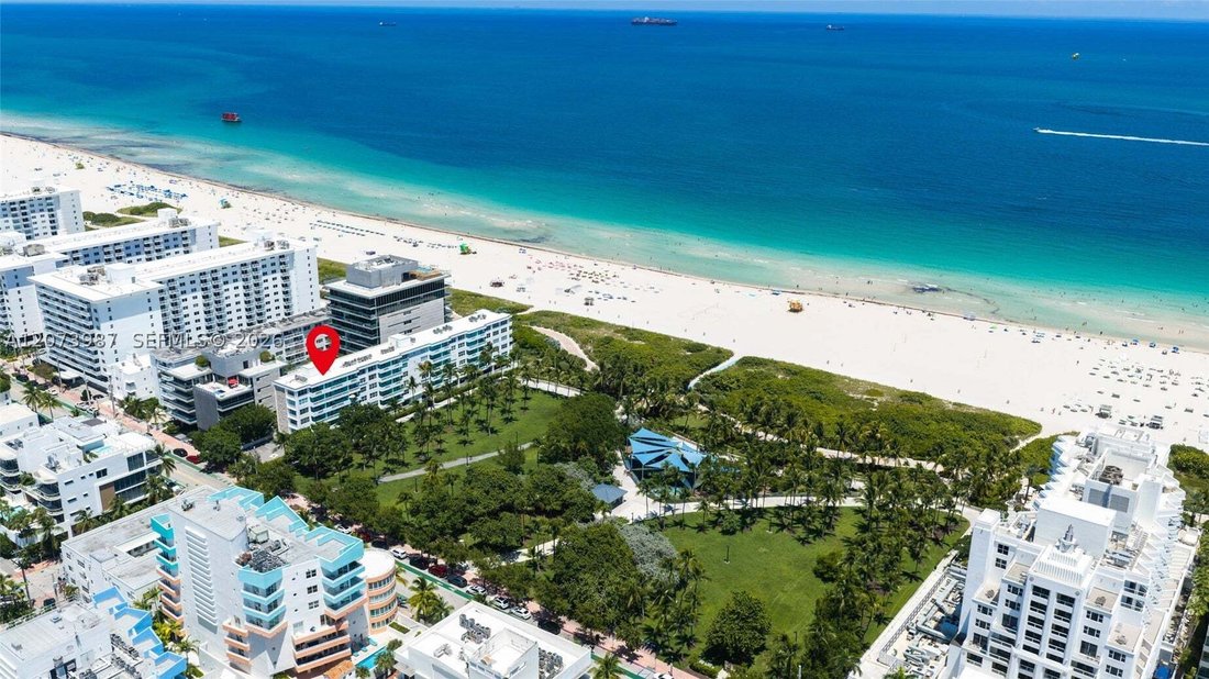Condo in Miami Beach, Florida, United States 2 - 18736224
