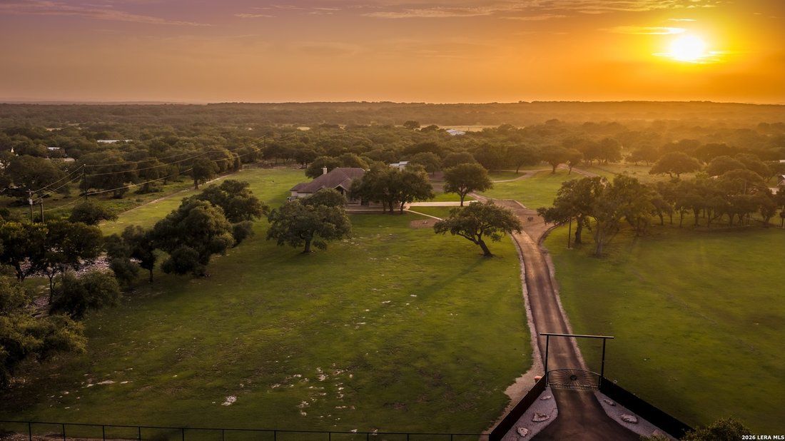 Maison à Kendalia, Texas, États-Unis 2 - 18735339