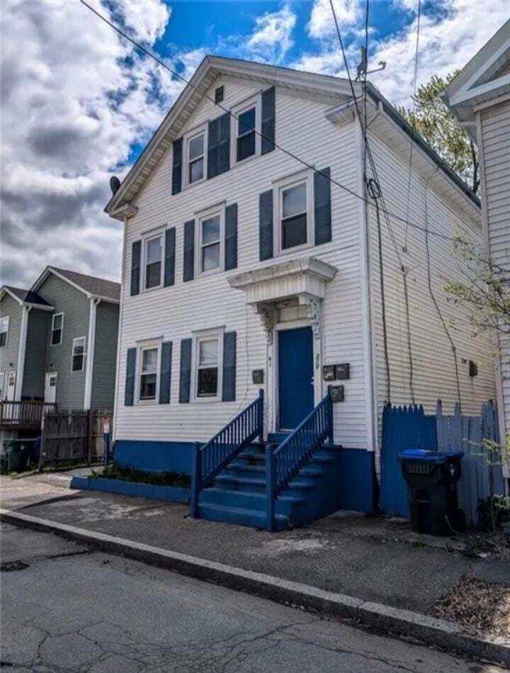 Altro a Cranston, Rhode Island, Stati Uniti 2 - 18734588