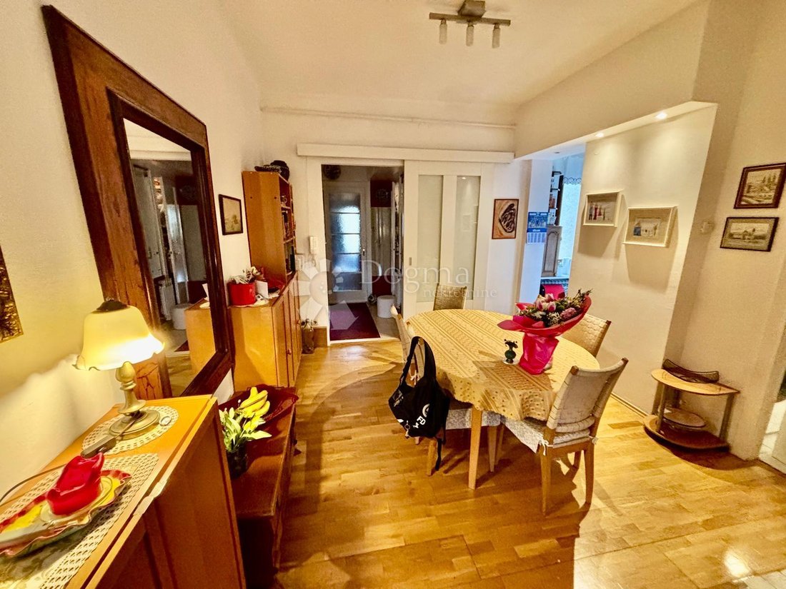 Wohnung in Mimara, Zagreb, Gespanschaft Zagreb 2 - 18736973