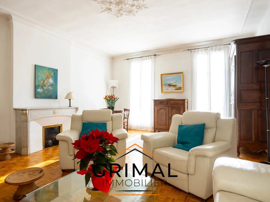 Apartment in Opéra, 1er Arrondissement, Marseille 5 - 18737241