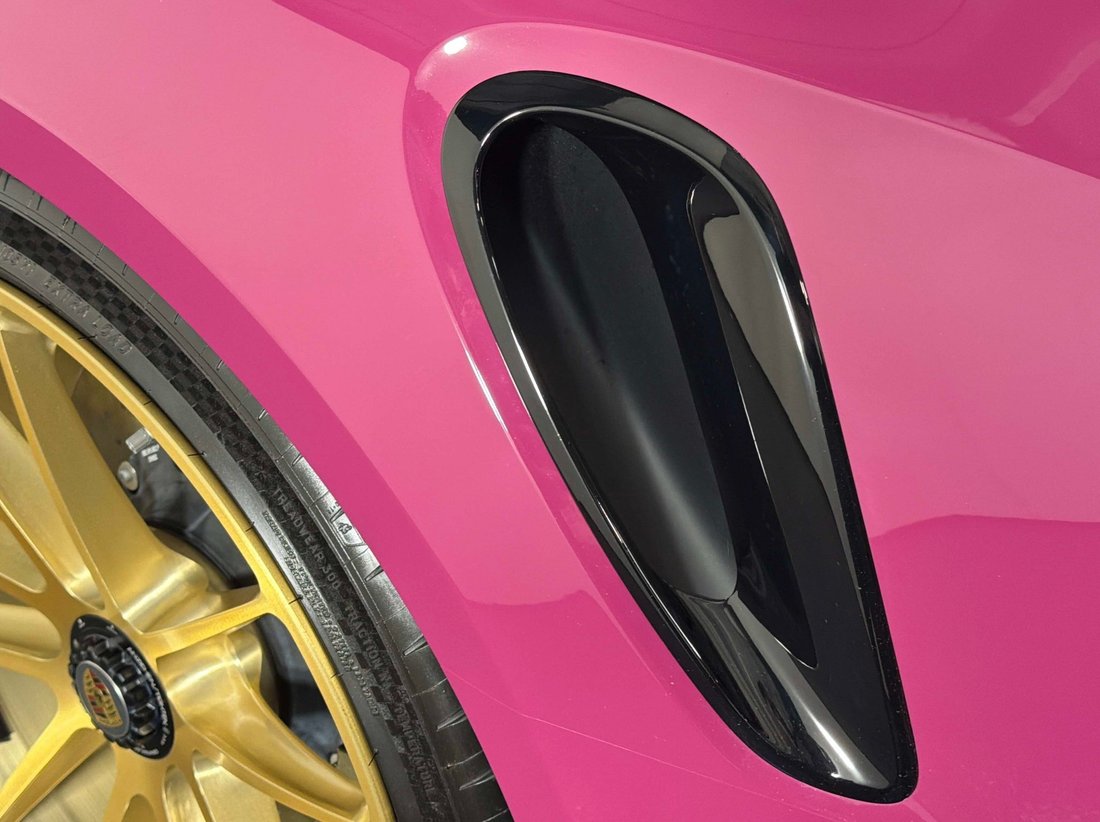Cabriolet in Pompano Beach, FL, United States 4 - 18634706