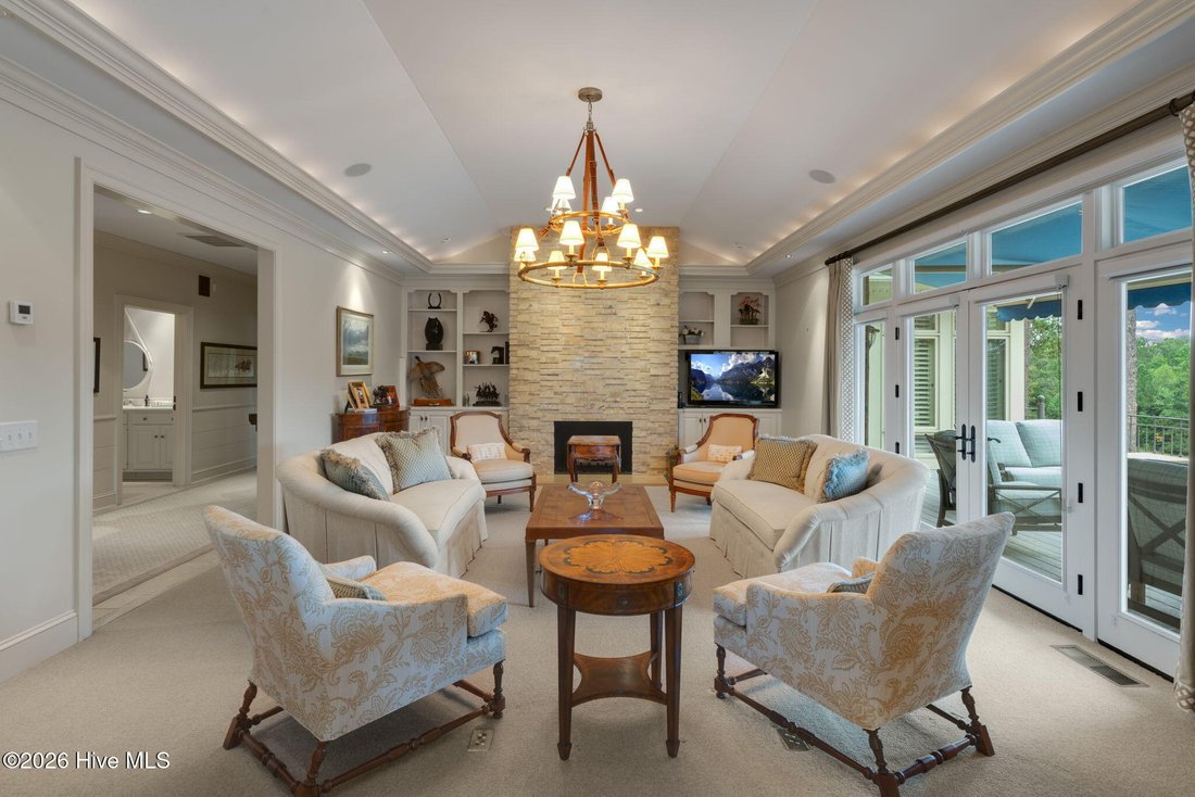 Casa en Southern Pines, Carolina del Norte, Estados Unidos 4 - 18732357