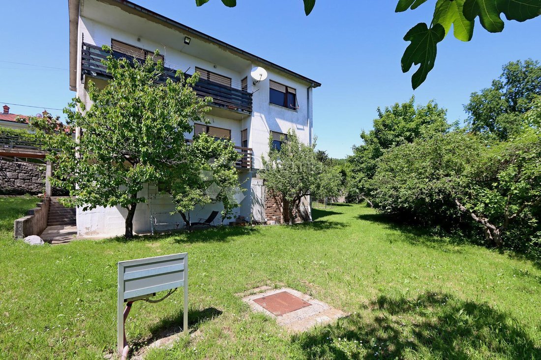 Casa en Mjesni odbor Spincici, Grad Kastav, Primorje-Gorski 4 - 18737204