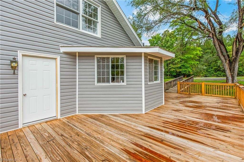 Casa a Walnut Cove, Carolina del Nord, Stati Uniti 5 - 18732529
