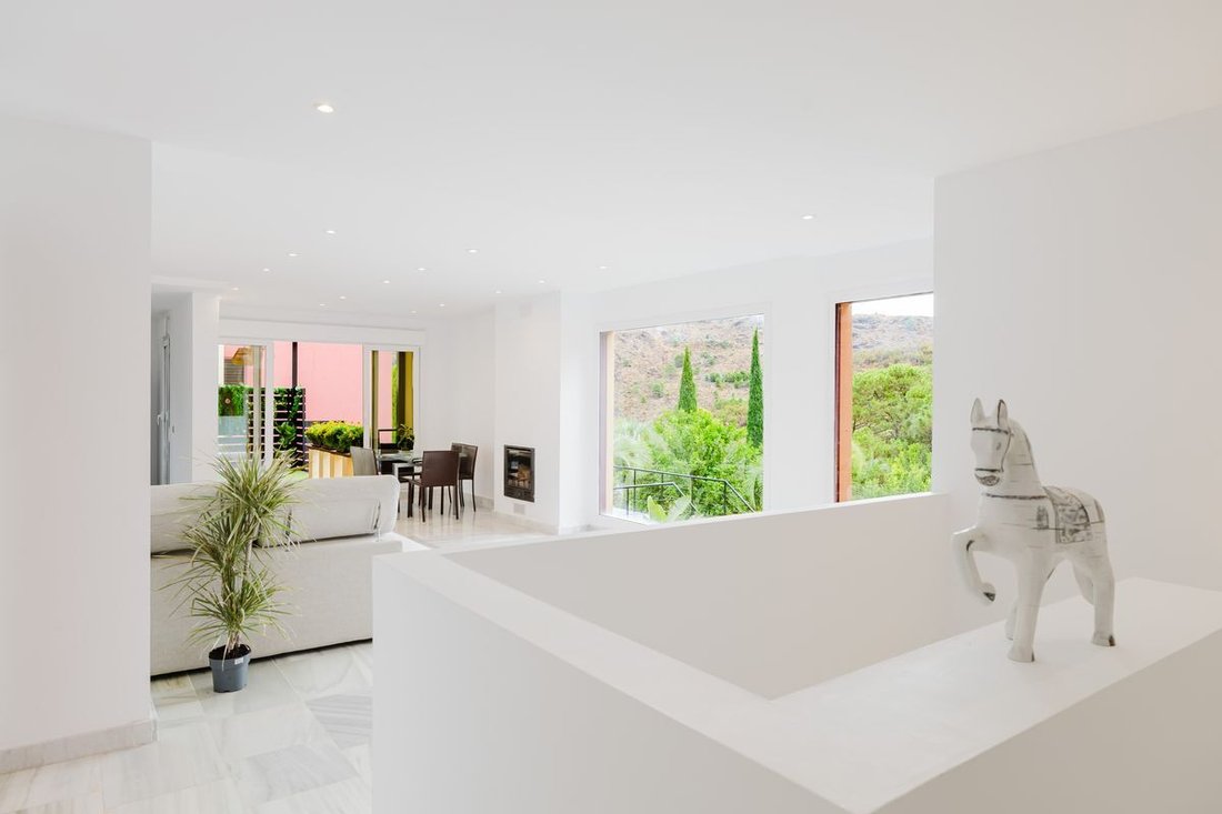 Villa in Benahavis, Andalusia, Spain 4 - 18265445