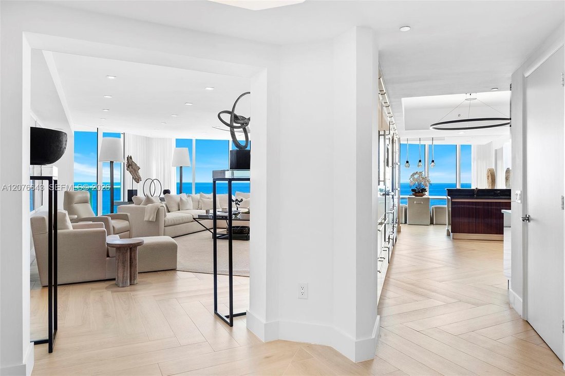 Condo in Hollywood, Florida, United States 4 - 18736549
