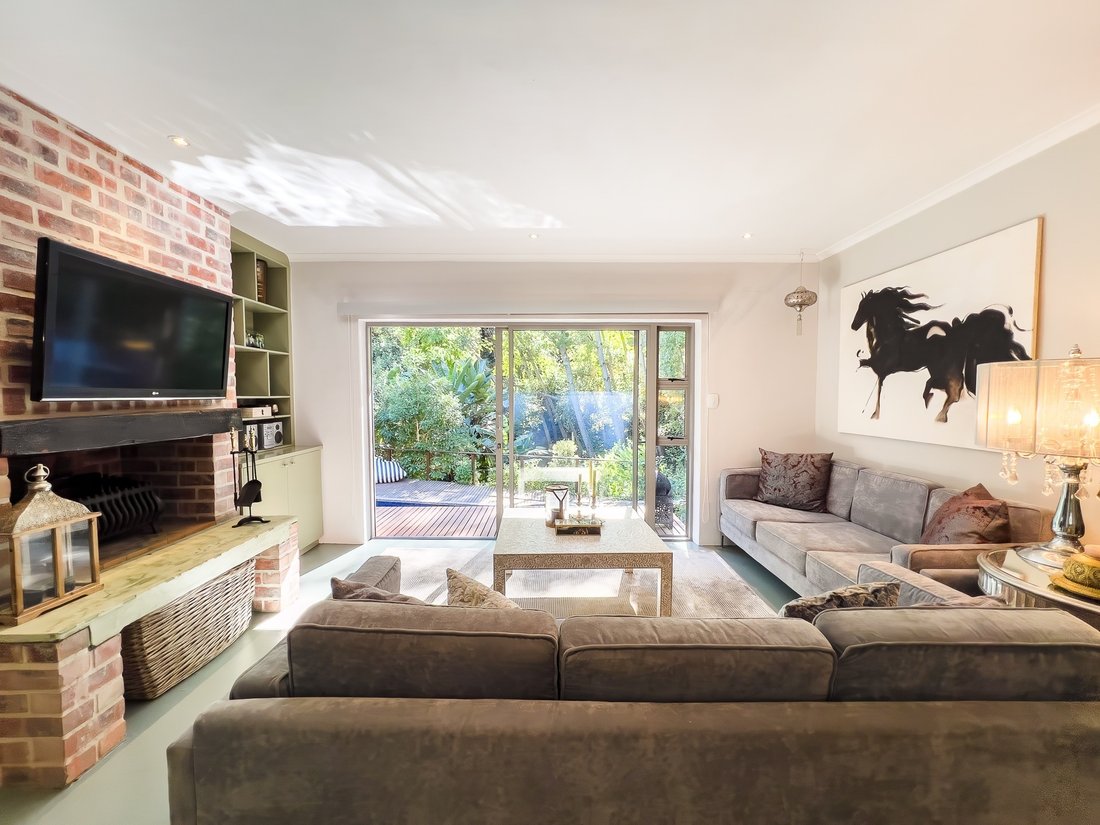 House in Brandwacht, Western Cape, South Africa 4 - 18737068