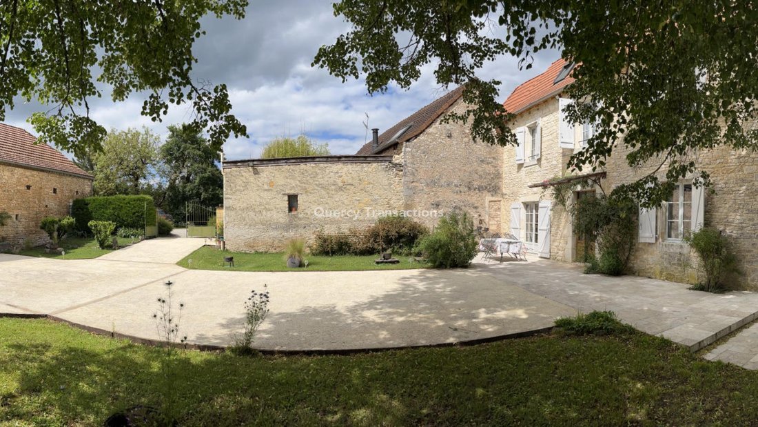 House in Montignac-Lascaux, Nouvelle-Aquitaine, France 2 - 18733753