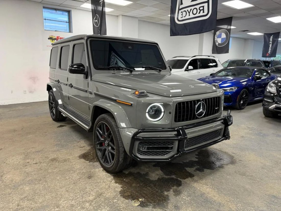 Suv in Great Neck, NY, United States 5 - 18737515