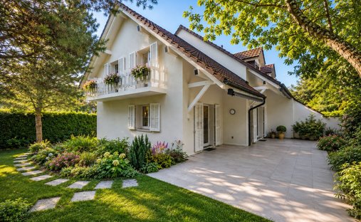 House in Commugny, Vaud, Switzerland 1
