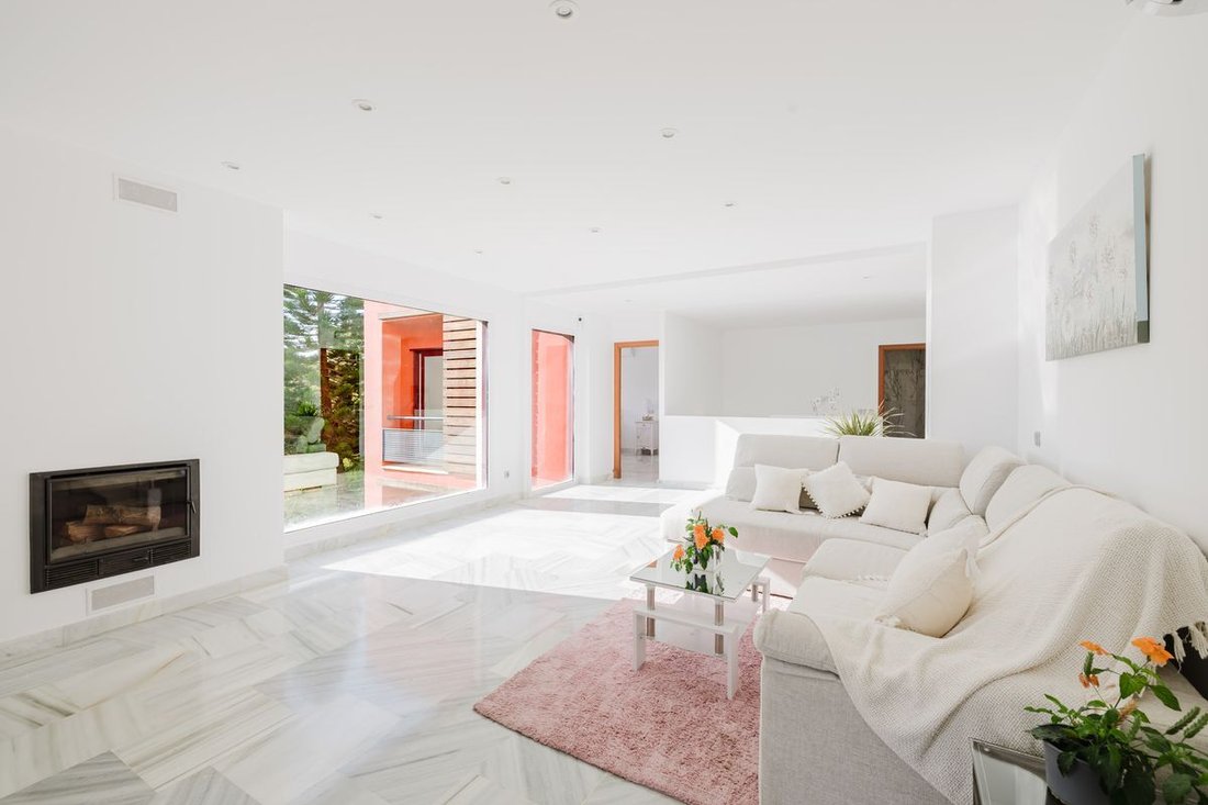 Villa in Benahavis, Andalusia, Spain 2 - 18265445