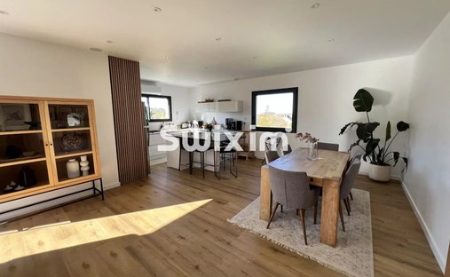 Casa en Distrito de Lons-le-Saunier, Borgoña-Franco Condado, Francia 1