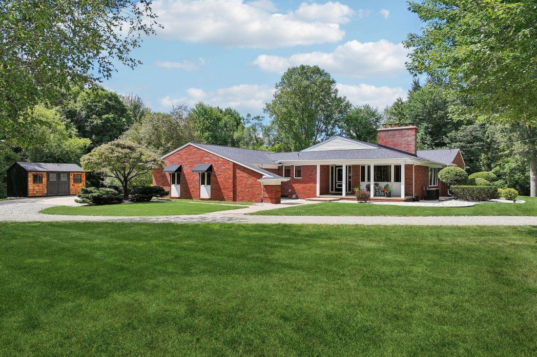 Maison à Oakland charter Township, Michigan, États-Unis 1 - 18734931