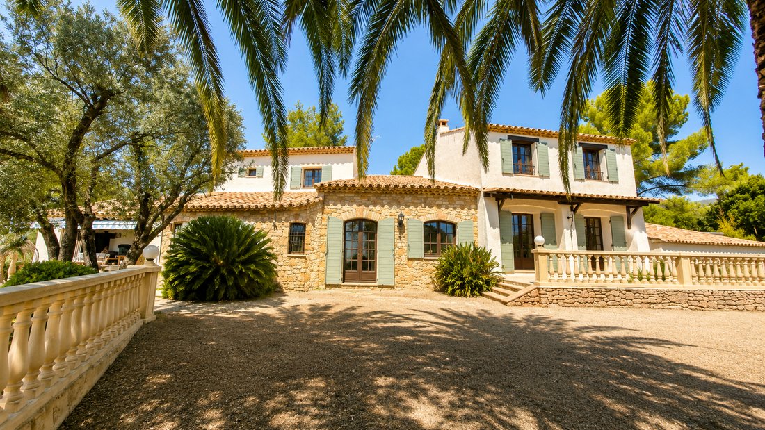 Villa a Coste Chaude-Mauveou, La Seyne-sur-Mer, Francia 2 - 18734039