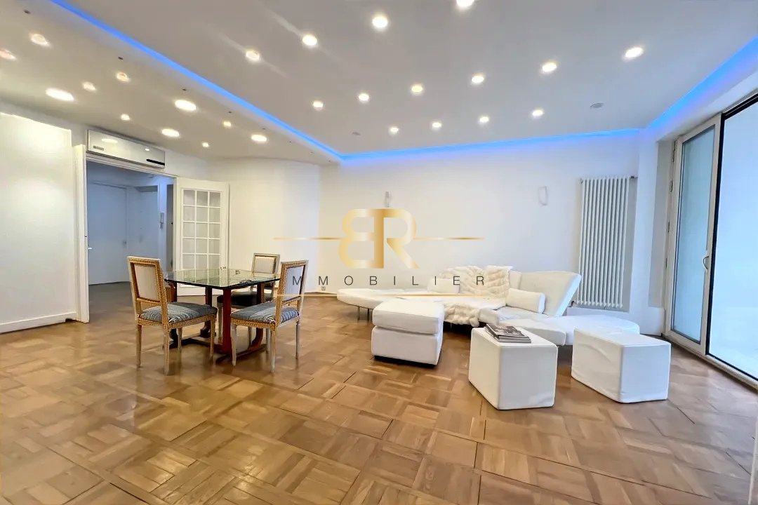 Apartment in Bois de Boulogne, Paris 16e Arrondissement, Paris 4 - 18737019