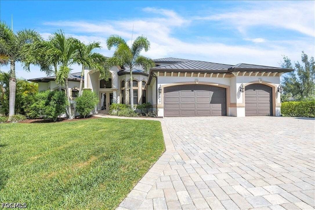 House in Cape Coral, Florida, United States 4 - 17800295