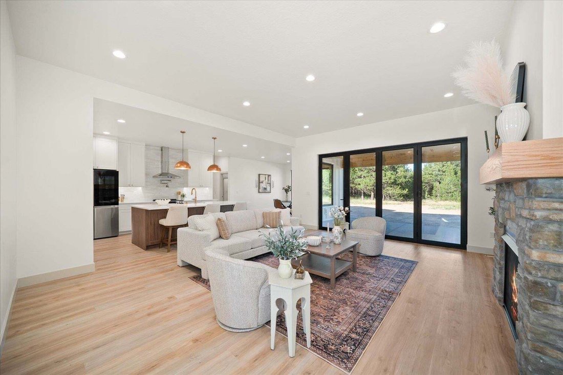 House in Deer Park, Washington, United States 3 - 18734533