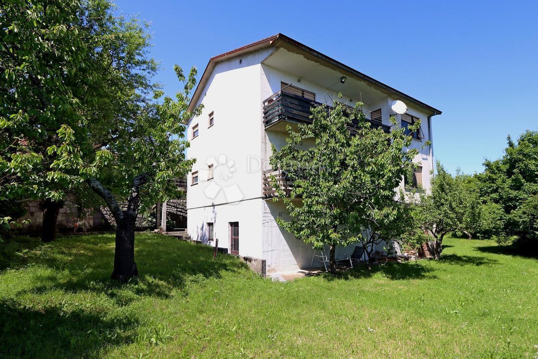 Casa en Mjesni odbor Spincici, Grad Kastav, Primorje-Gorski 3 - 18737204