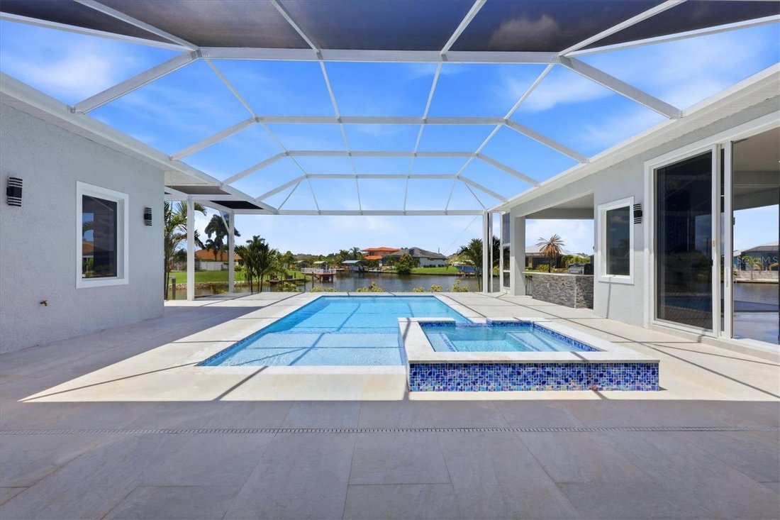 House in Port Charlotte, Florida, United States 5 - 18439476